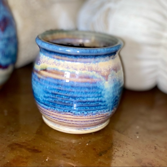 TWO BEAUTIFUL HANDMADE CERAMIC CANDLE HOLDERS - LIKE NEW - Picture 13 of 16